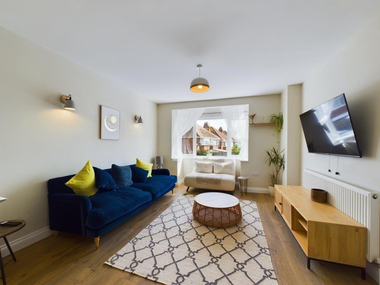 Stones Throw - Stunning House, Mins From Beach And Dogs Welcome Broadstairs Exterior photo