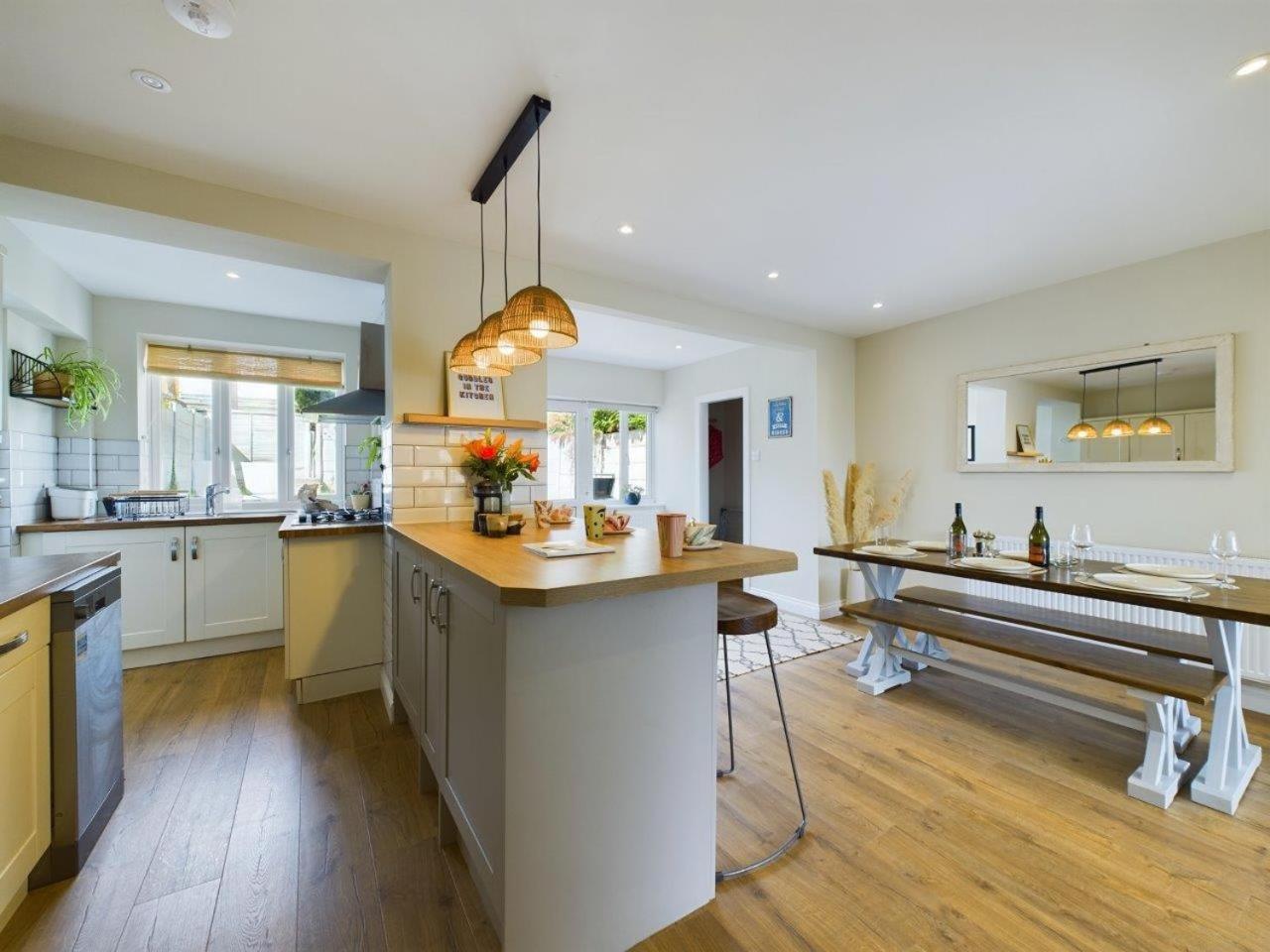 Stones Throw - Stunning House, Mins From Beach And Dogs Welcome Broadstairs Exterior photo